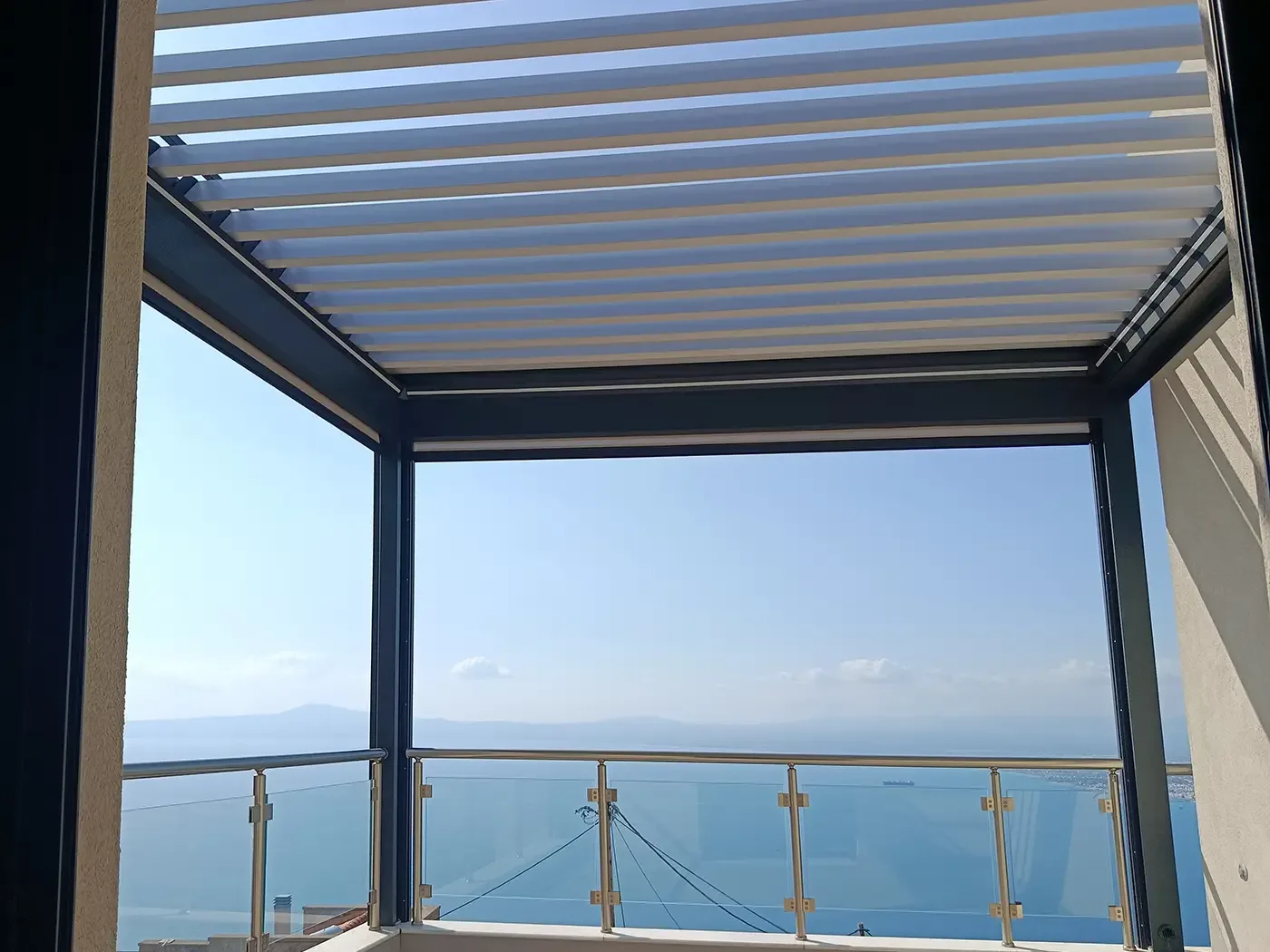 Βιοκλιματική πέργκολα GLM Mykonos, Βέργα (2/3)