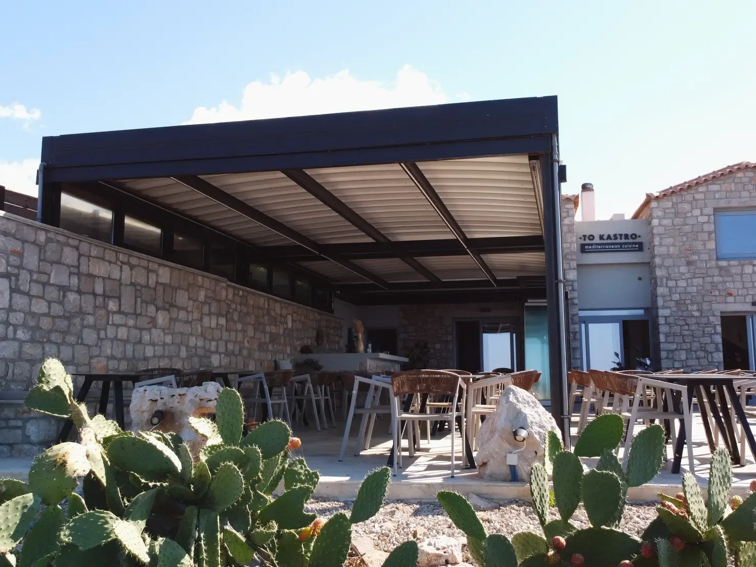 Pergola, Methoni